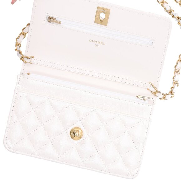 CHANEL Fit For You Wallet On Chain WOC Pearly Caviar Quilted Iridescent White - Picture 8 of 9